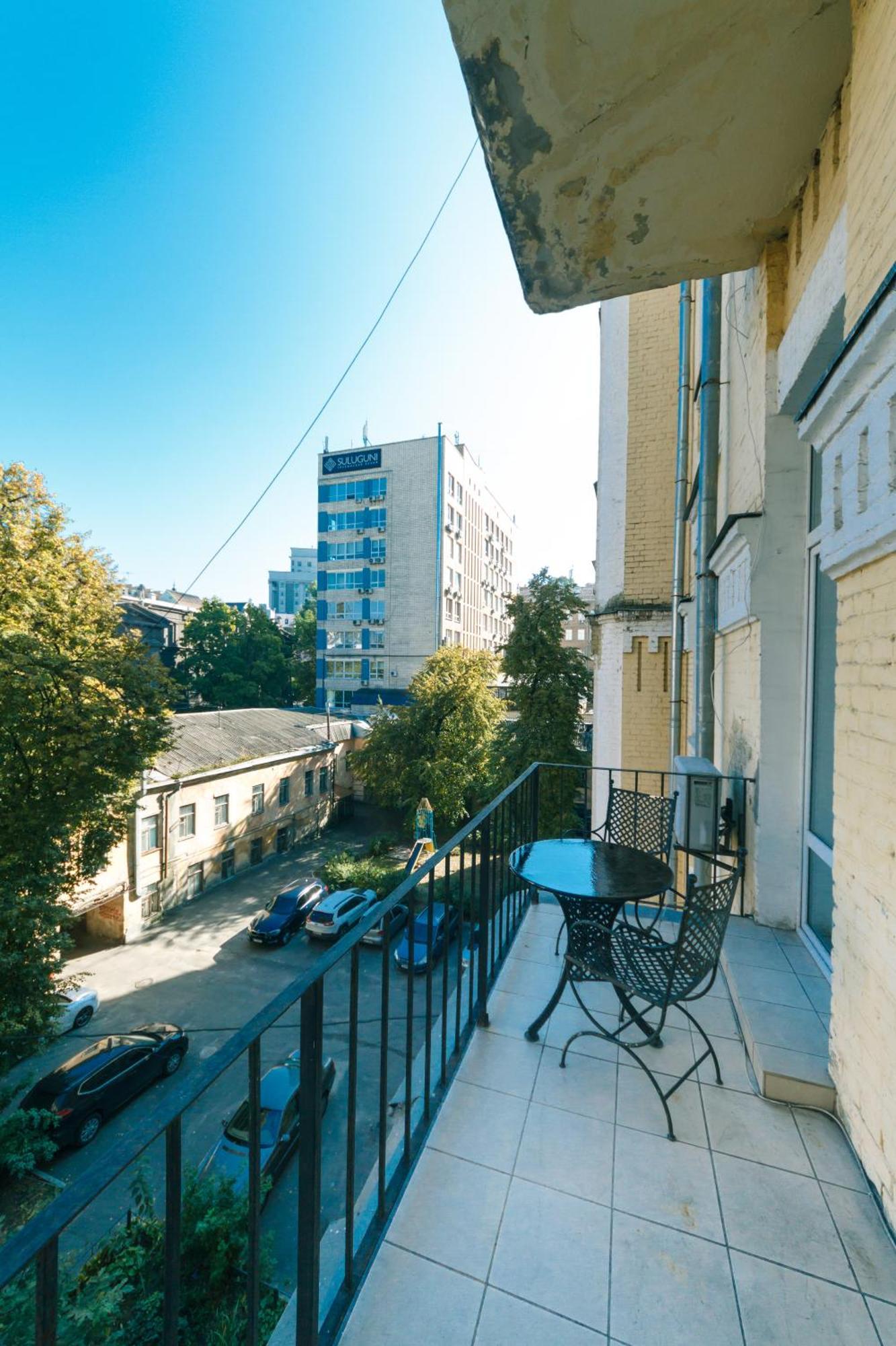 Apartmán Lux Near Maidan, Khreschutyk 3Br Kyjev Exteriér fotografie