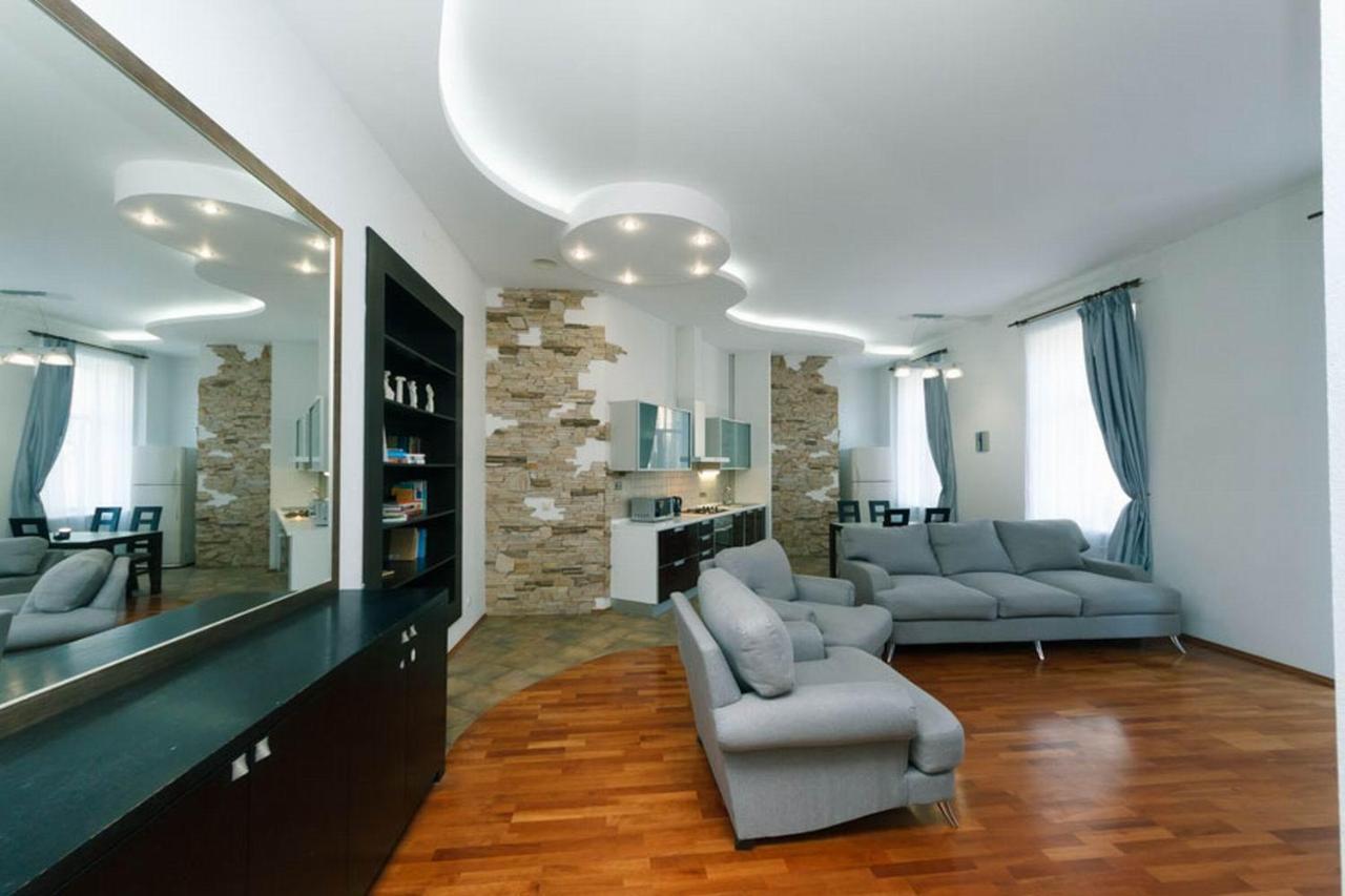 Apartmán Lux Near Maidan, Khreschutyk 3Br Kyjev Exteriér fotografie